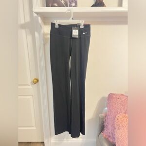 FINAL PRICE NWT Nike Legend 2.0 Regular Fit Pants